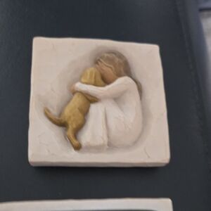 Willow Tree Keepsake Box - Truly a Friend-BRAND NEW IN BOX